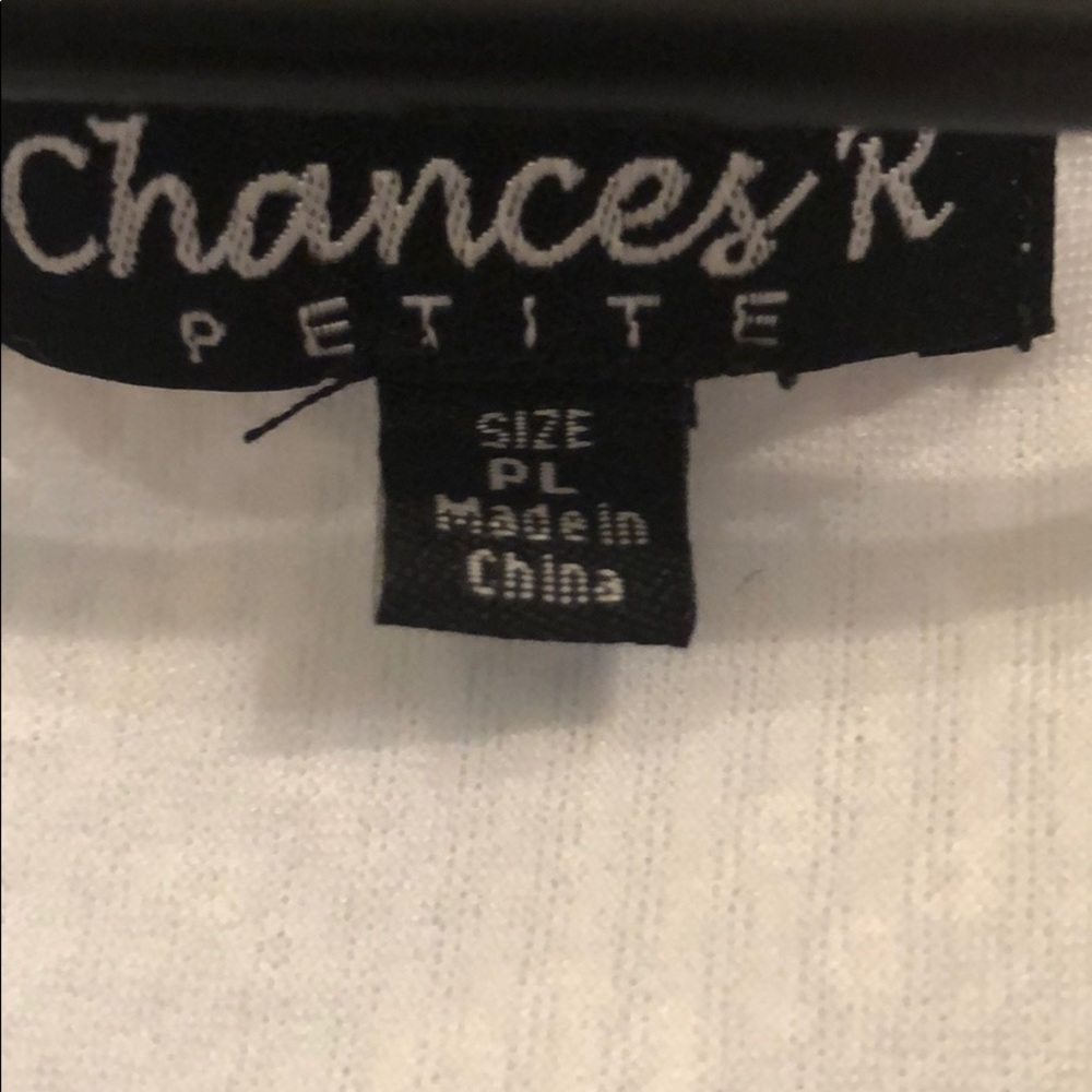 Chances R top - Picture 3 of 5